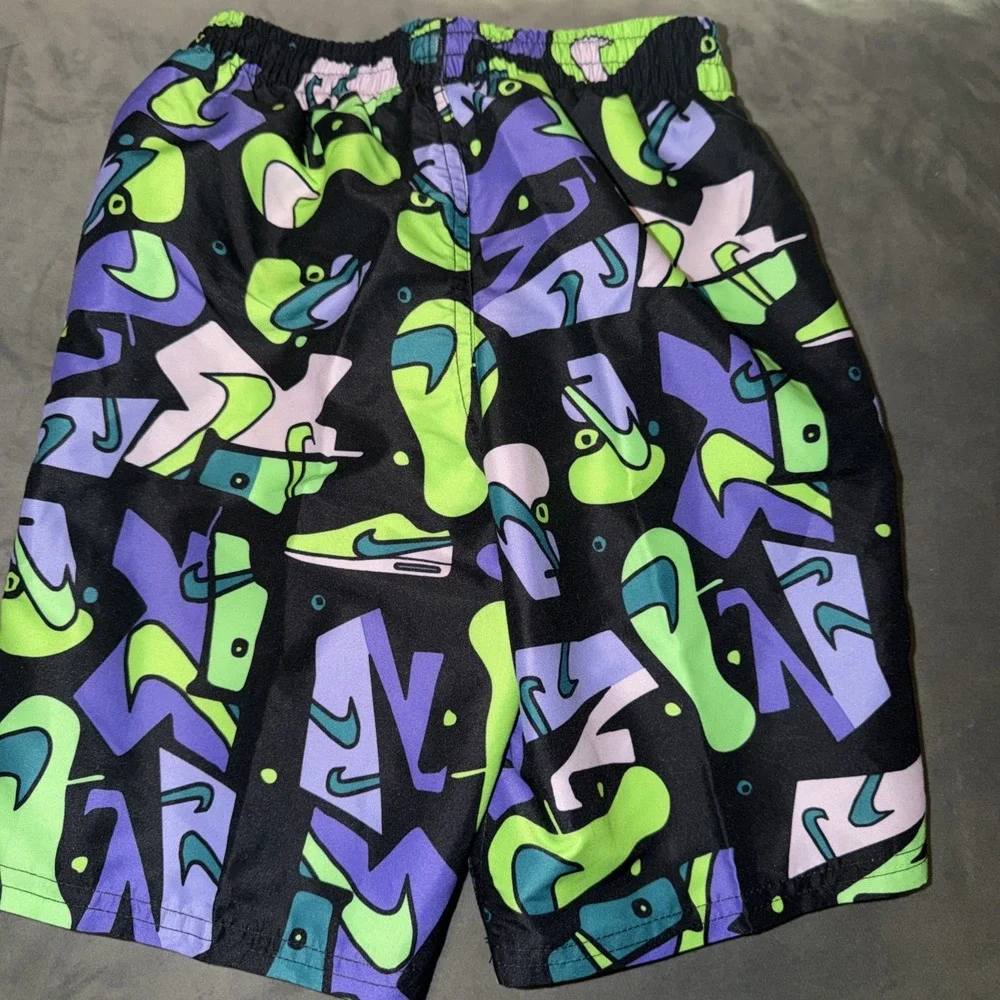 Nike Boys Swim Trunks Sz Small Multi Color